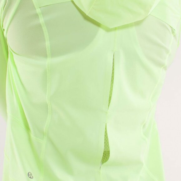 Lululemon Run: Stash & Dash Pullover - Picture 8 of 16